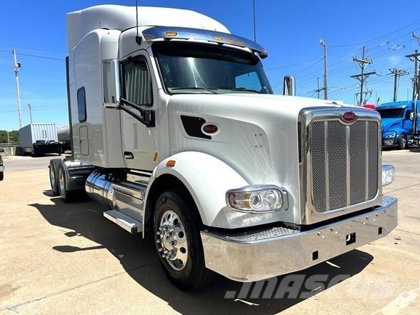 Peterbilt 567 Vetopöytäautot