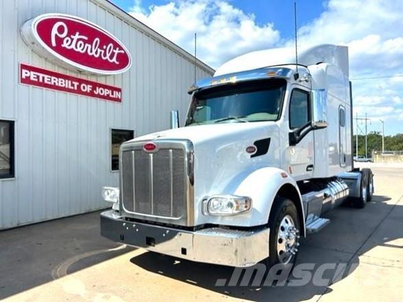 Peterbilt 567 Vetopöytäautot
