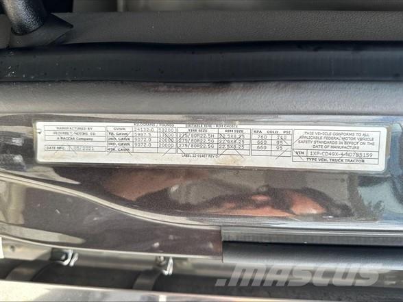 Peterbilt 567 Vetopöytäautot