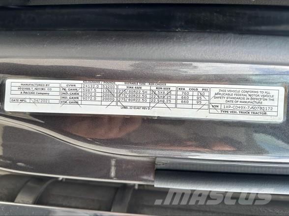 Peterbilt 567 Vetopöytäautot