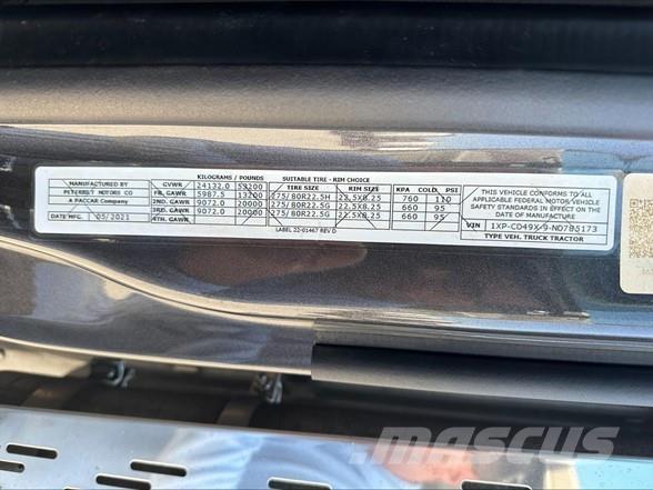 Peterbilt 567 Vetopöytäautot