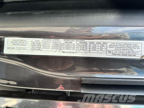 Peterbilt 567 Vetopöytäautot