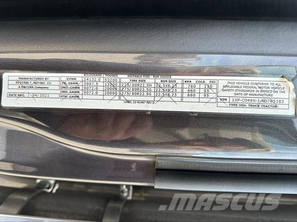 Peterbilt 567 Vetopöytäautot