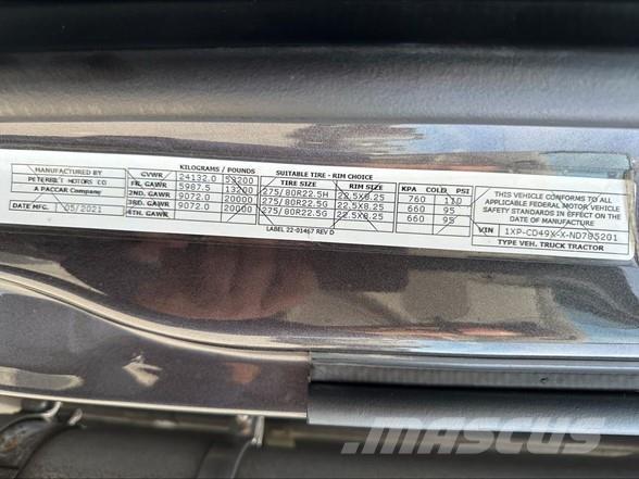 Peterbilt 567 Vetopöytäautot