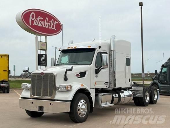 Peterbilt 567 Vetopöytäautot