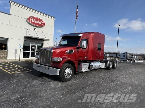 Peterbilt 567 Vetopöytäautot