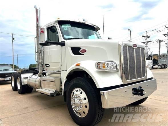 Peterbilt 567 Vetopöytäautot