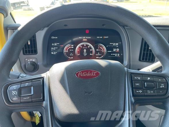 Peterbilt 567 Sora- ja kippiautot