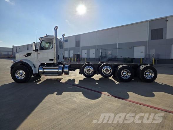 Peterbilt 567 Sora- ja kippiautot