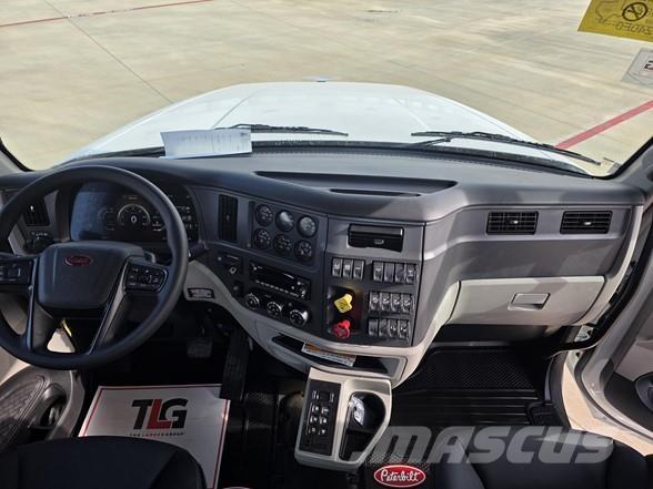 Peterbilt 567 Sora- ja kippiautot