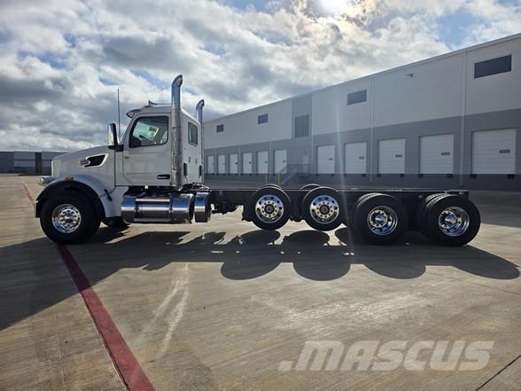 Peterbilt 567 Sora- ja kippiautot