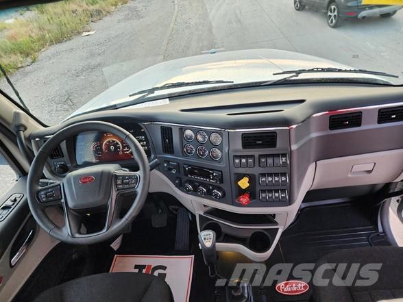 Peterbilt 567 Vetopöytäautot