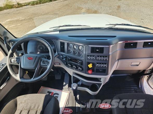 Peterbilt 567 Vetopöytäautot