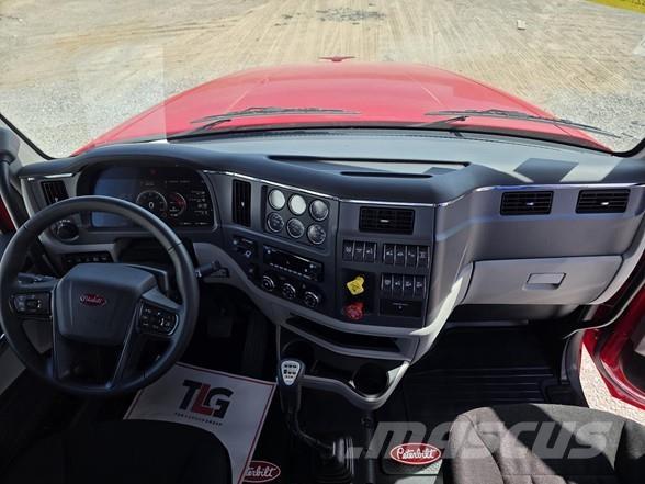 Peterbilt 567 Vetopöytäautot