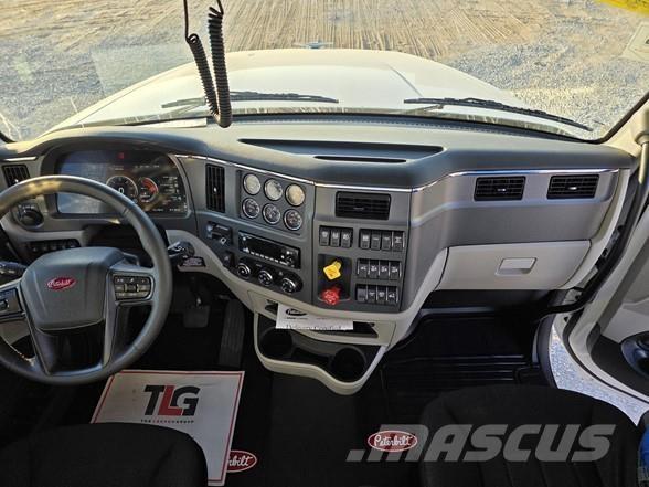 Peterbilt 567 Vetopöytäautot