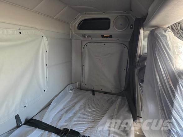 Peterbilt 567 Vetopöytäautot