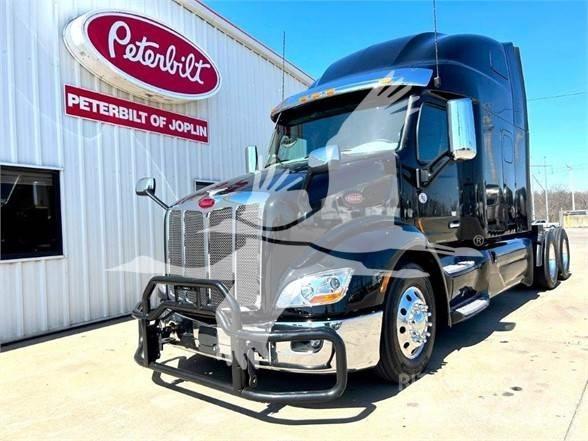 Peterbilt 579 Vetopöytäautot