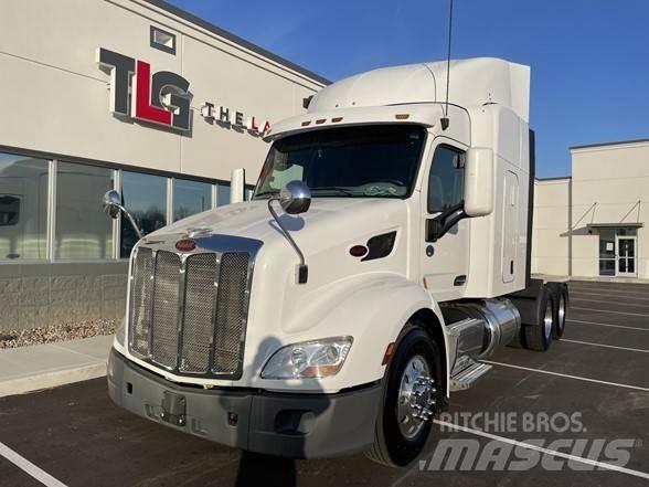Peterbilt 579 Vetopöytäautot