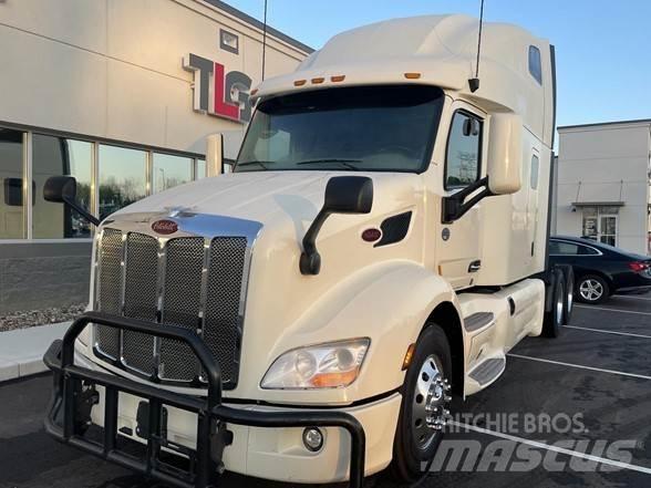 Peterbilt 579 Vetopöytäautot