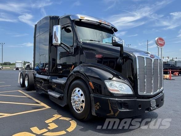 Peterbilt 579 Vetopöytäautot