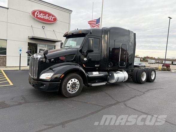 Peterbilt 579 Vetopöytäautot