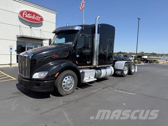 Peterbilt 579 Vetopöytäautot