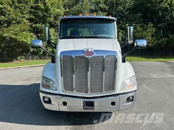 Peterbilt 579 Vetopöytäautot