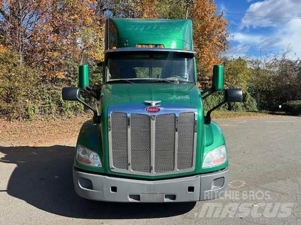 Peterbilt 579 Vetopöytäautot