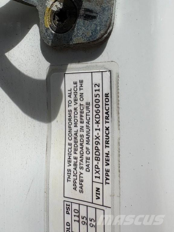 Peterbilt 579 Vetopöytäautot