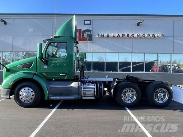 Peterbilt 579 Vetopöytäautot