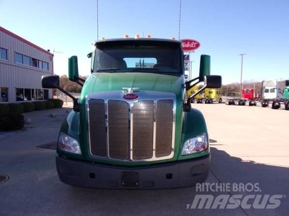 Peterbilt 579 Vetopöytäautot