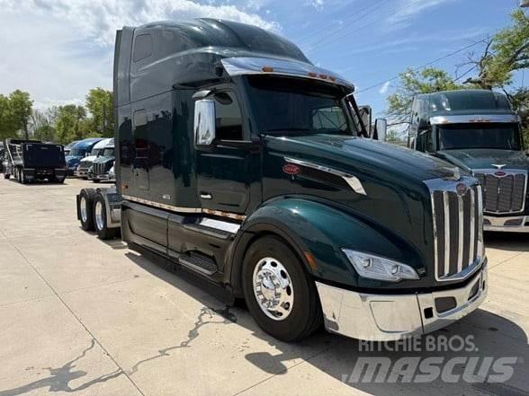 Peterbilt 579 Vetopöytäautot