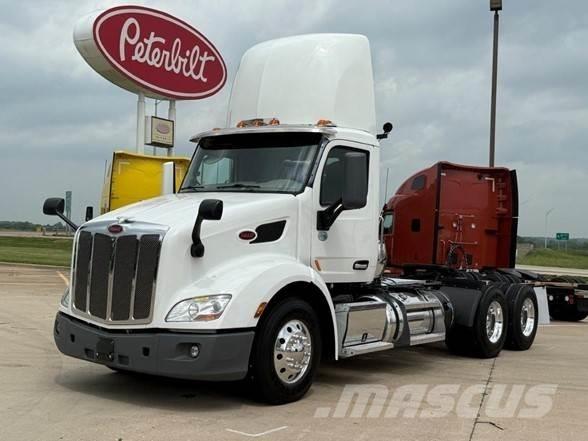 Peterbilt 579 Vetopöytäautot
