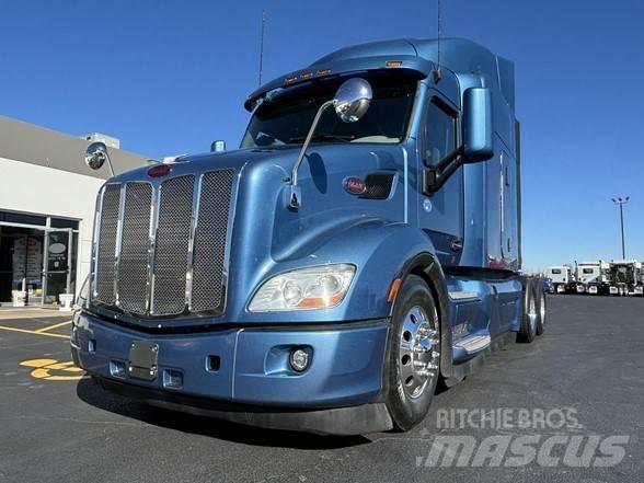 Peterbilt 579 Vetopöytäautot