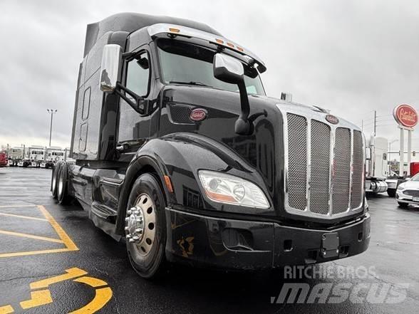 Peterbilt 579 Vetopöytäautot