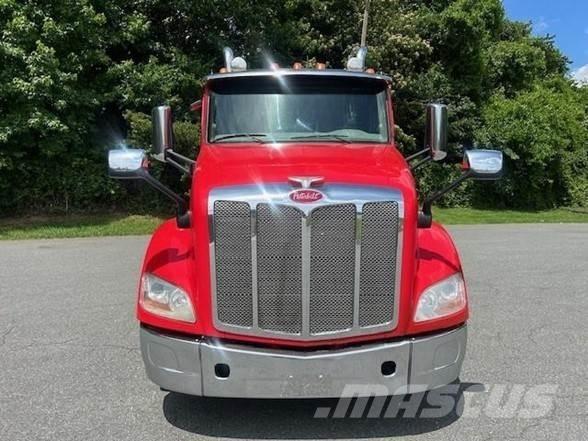 Peterbilt 579 Vetopöytäautot
