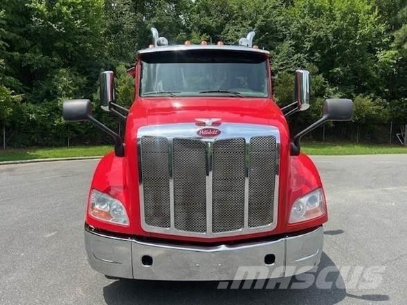 Peterbilt 579 Vetopöytäautot