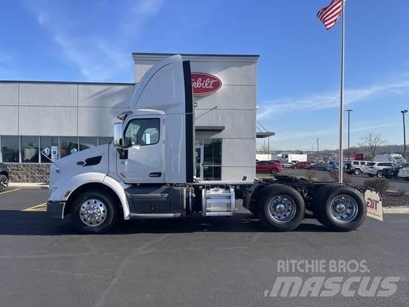 Peterbilt 579 Vetopöytäautot
