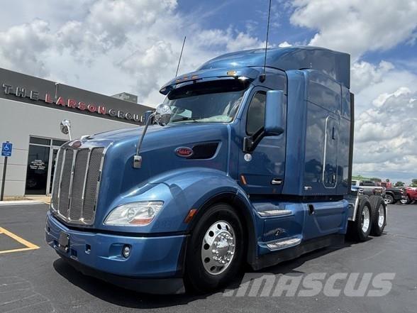 Peterbilt 579 Vetopöytäautot
