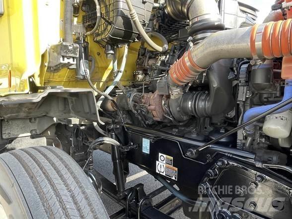 Peterbilt 579 Vetopöytäautot