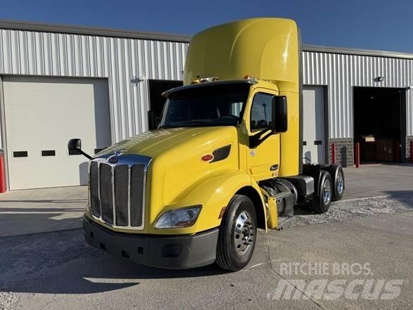 Peterbilt 579 Vetopöytäautot
