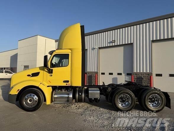 Peterbilt 579 Vetopöytäautot