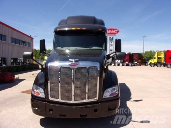 Peterbilt 579 Vetopöytäautot