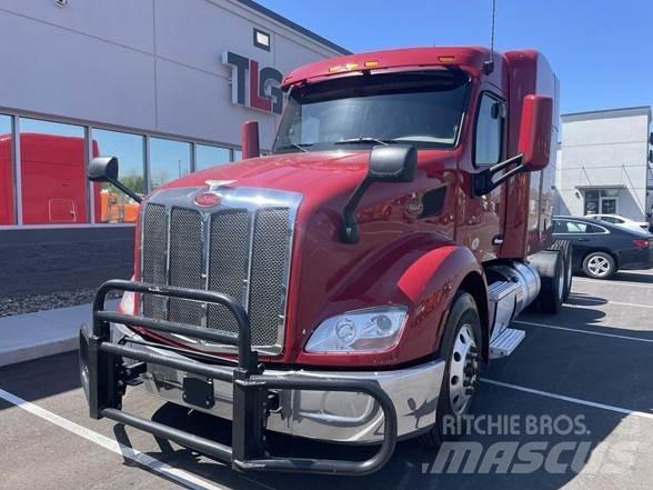 Peterbilt 579 Vetopöytäautot