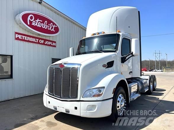 Peterbilt 579 Vetopöytäautot