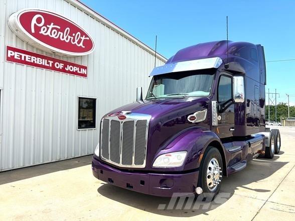 Peterbilt 579 Vetopöytäautot