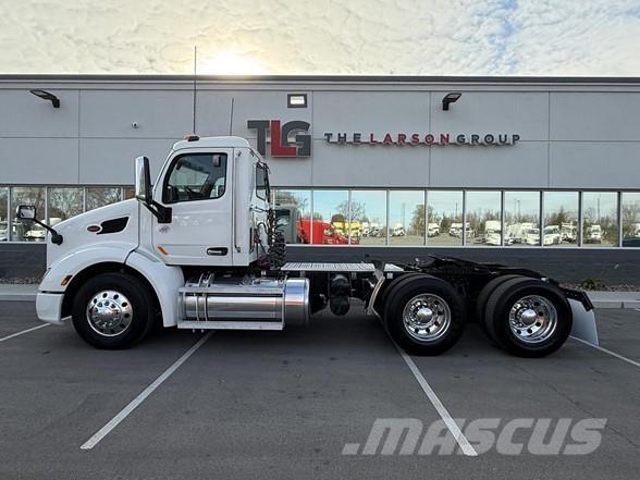 Peterbilt 579 Vetopöytäautot