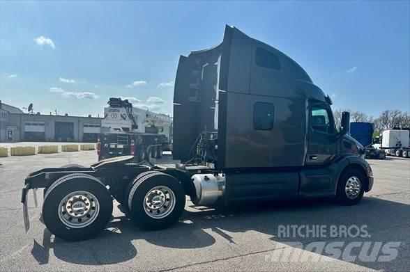 Peterbilt 579 Vetopöytäautot