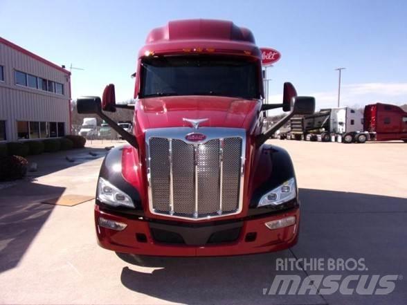 Peterbilt 579 Vetopöytäautot