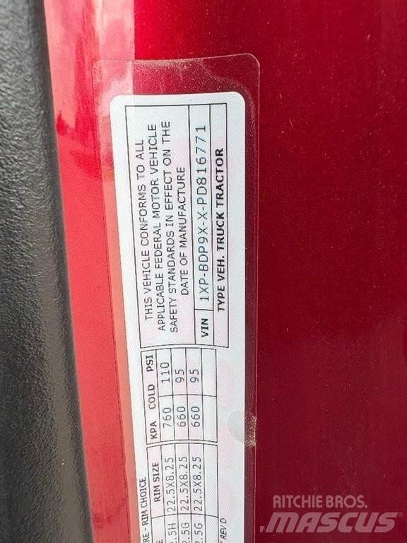 Peterbilt 579 Vetopöytäautot